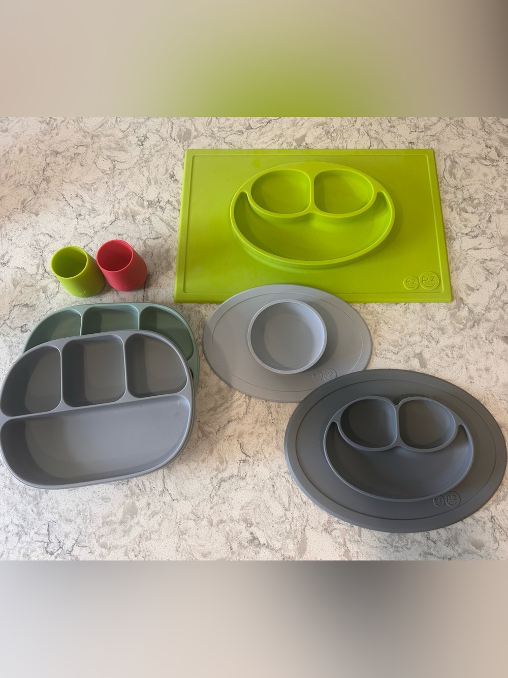 Silicone Kids Mealtime Set - Lime & Gray, Non-Toxic Suction Plates